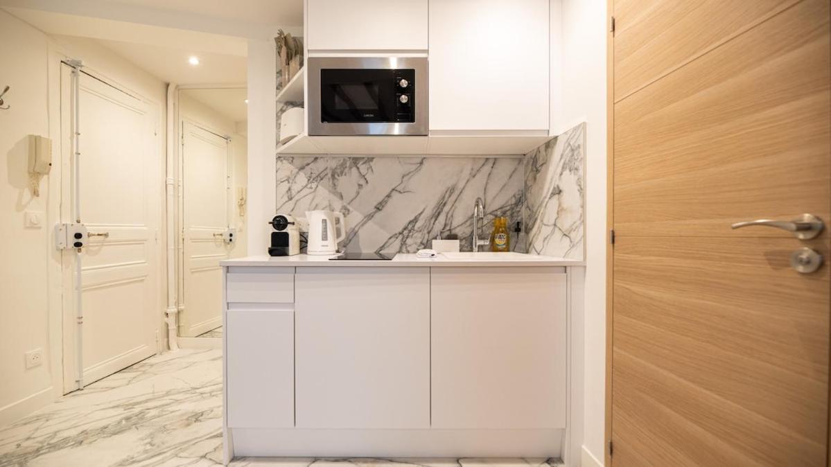Cosy In - Champs Elysees Apartment Paris